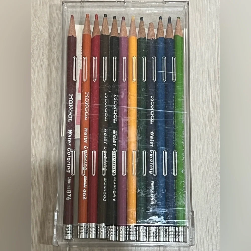 ART SUPPLIES